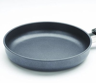WOLL Diamond Lite Fry Pan Giveaway