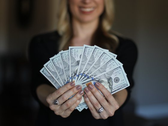 Woman's World $1,000 Sweepstakes - Win $1,000