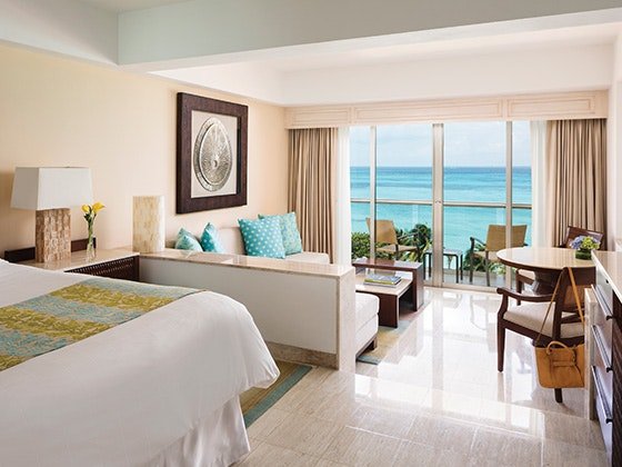 Woman's World Cancun Sweepstakes