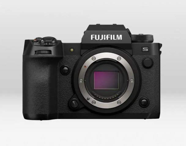 Wooden Camera's Ultimate Mirrorless Setup Giveaway - Win A Fujifilm  X-H2S Camera +  Accessories
