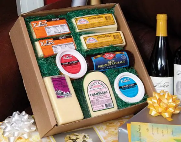 Yancey's Fancy Cheese Set Giveaway