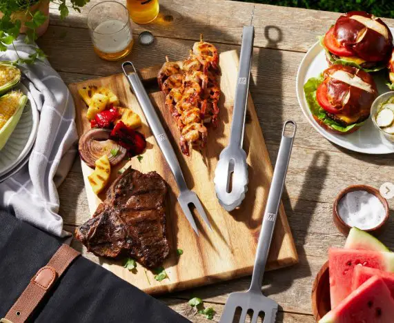 Zwilling BBQ Giveaway - Win 4 Grilling Tools + 1 Storage Wrap